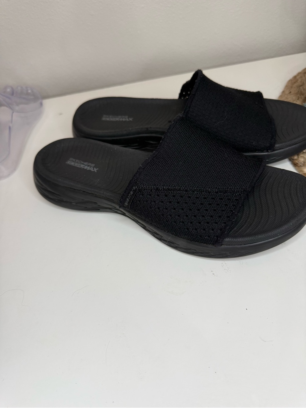 Skechers GOwalk Max Black Slide Sandals Comfort Recovery Women’s 9.5 10